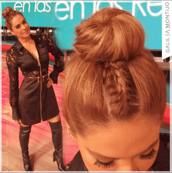 ¿Qué te parece este peinado? La verdad es que se ve muy fácil y a ella se le ve fantástico.