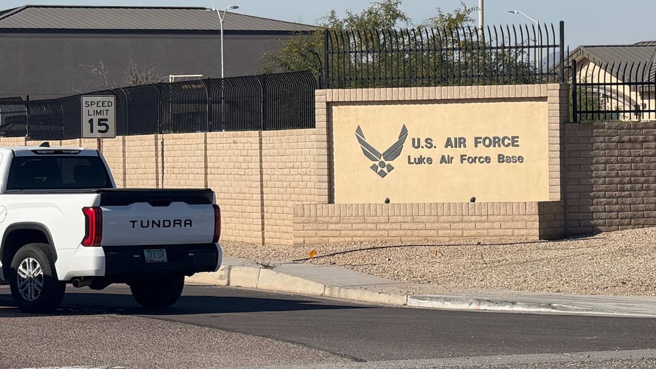 Se levanta cierre preventivo tras reporte de un presunto tirador activo en Base Aérea Luke en Glendale