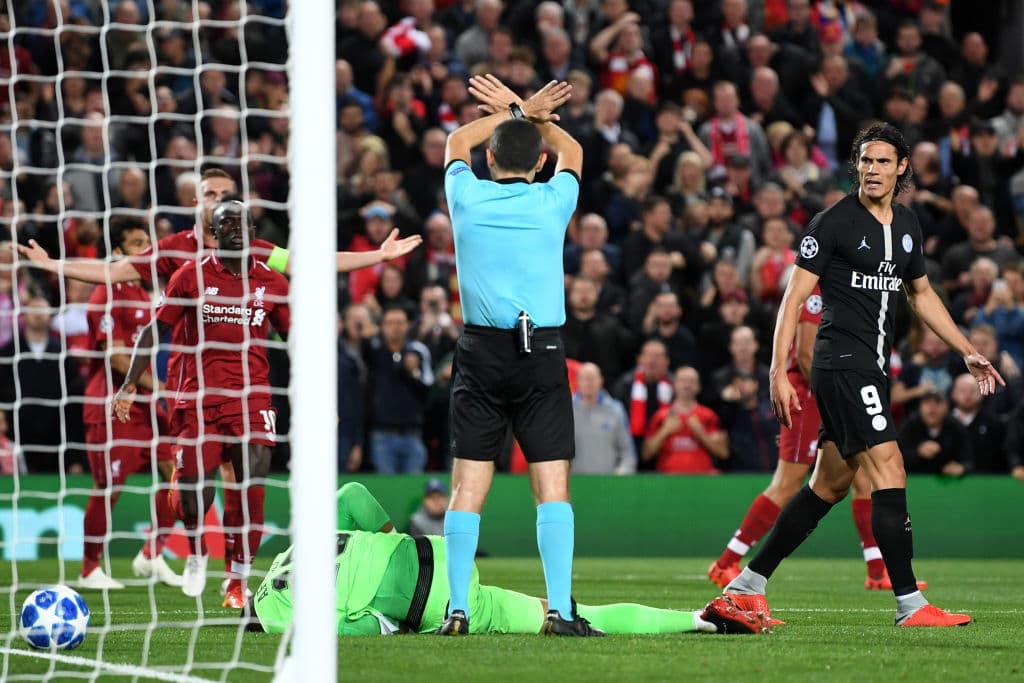Sin embargo, el árbitro anuló el gol por el golpe del delantero con el portero Areola.