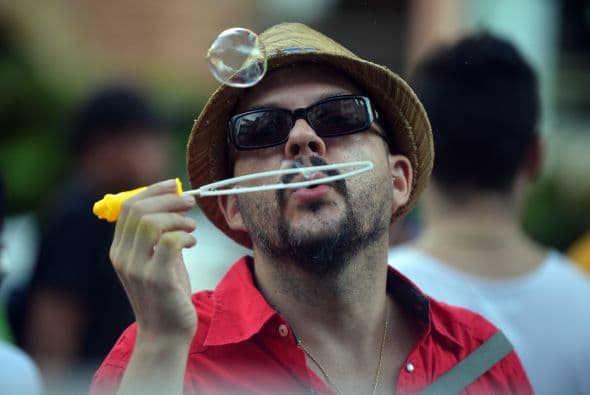 Cada año la consultora Gallup realiza una encuesta sobre las emociones de los habitantes alrededor del mundo.