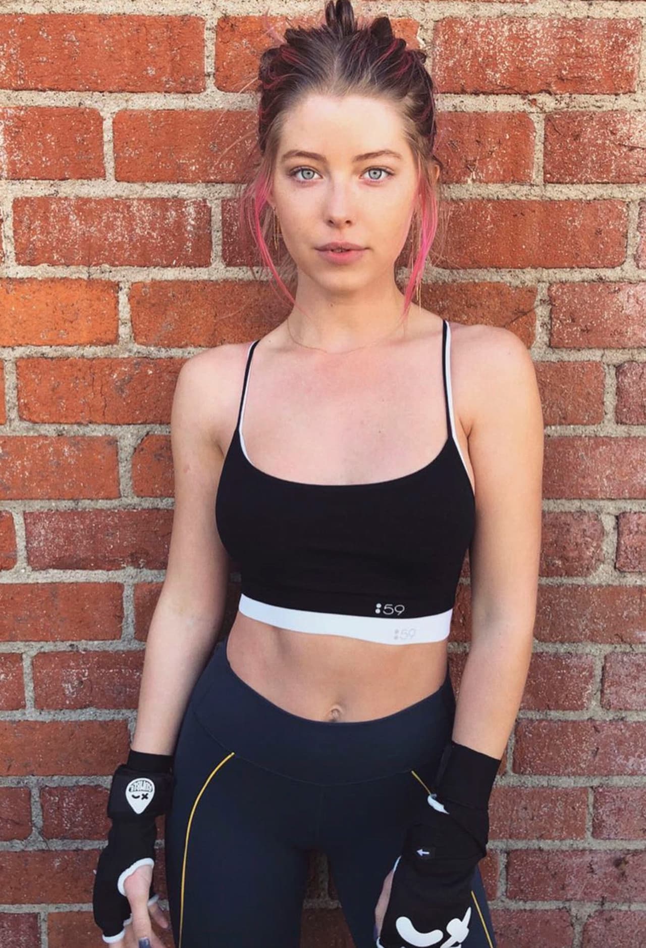 Baskin Champion se dedica a modelar profesionalmente, participando este año en la famosa edición de trajes de baño de la revista 'Sport Illustrated'.