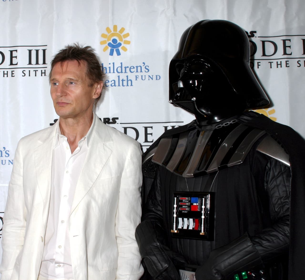 Liam Neeson aseguró estar interesado en reinterpretar su papel como Qui-Gon Jinn.