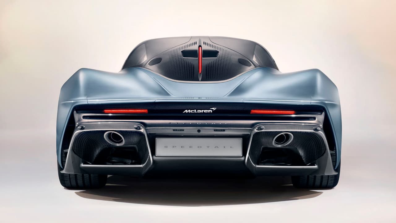 Se espera que la aceleración del Speedtail permita alcanzar 186mph (300kmh) en solo 12.8 segundos (el
<b><a href="https://www.univision.com/noticias/mclaren/mclaren-homenajea-a-james-hunt-con-una-edicion-especial-del-p1-gtr" target="_blank">McLaren P1</a></b> lo hace en 16.5 segundos).
