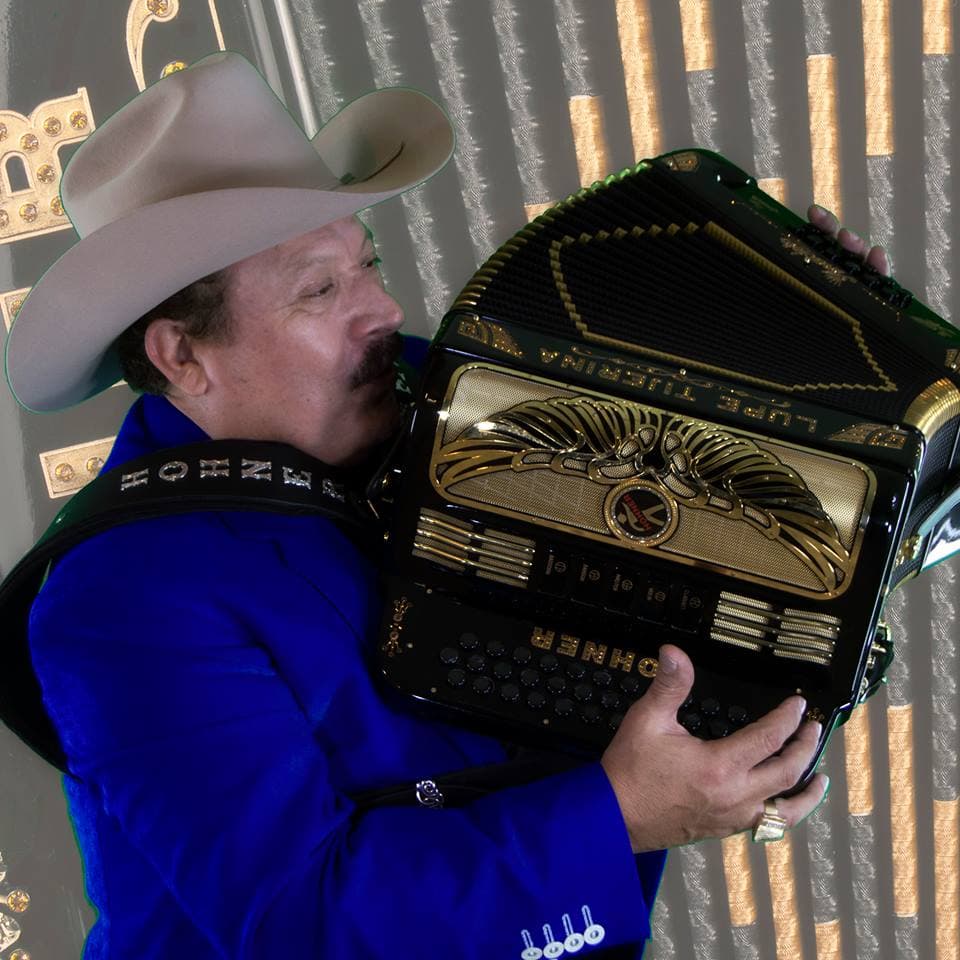 La verdadera historia de 'Los Cadetes de Linares', el grupo más plagiado de México
