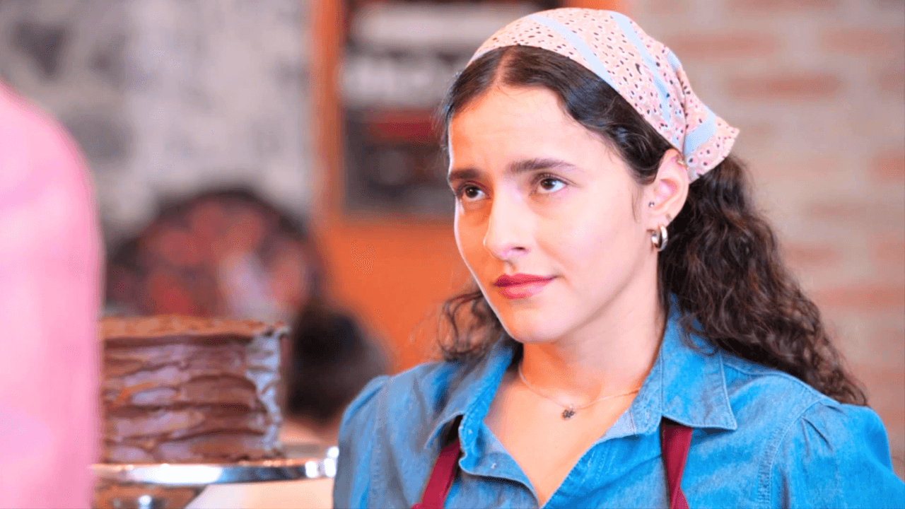 Lila acepta trabajar a lado de su hermana Circe | Papás Por Siempre | Capítulo 45