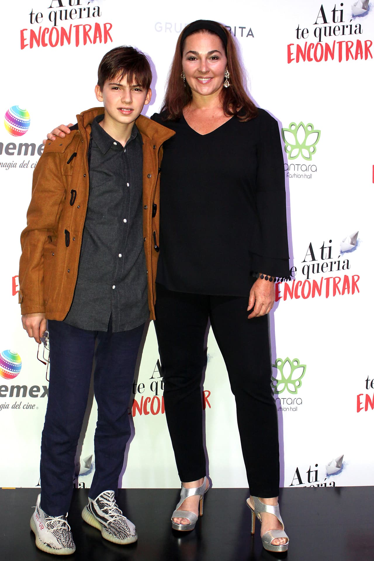 Reveló también que, por imitarla, ella misma empezó a fumar a los 12 años de edad, un hábito que conservó por casi tres décadas.