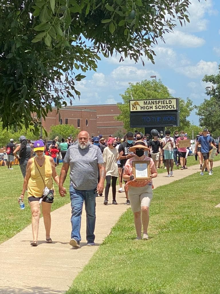 Manifestantes se reunieron en una escuela preparatoria el pasado viernes.
<br>