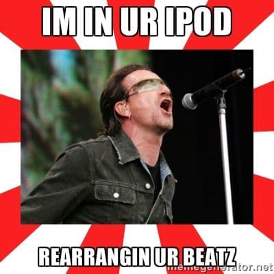 1. U2. Para la revista AdWeek, la banda irlandesa protagonizó el mayor error del año, con el lanzamiento gratuito de su más reciente álbum. Aunque la idea no era mala, el problema surgió cuando la producción musical llegaba a todos los dispositivos, aun cuando los usuarios no lo pedían. (Imagen tomada de Twitter).