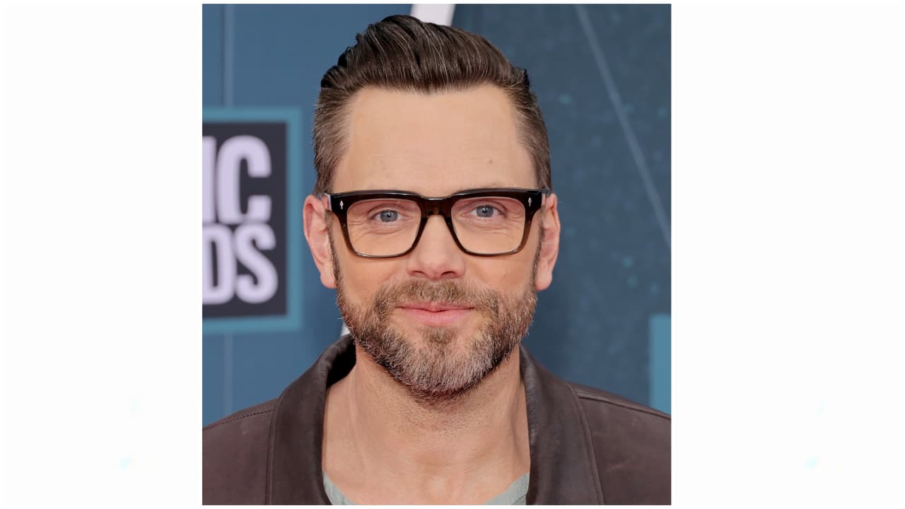 Sus trabajos más recientes fueron 'Crime Scene Kitchen' (2018), 'The Bear' (2022) y 'Celebrity Beef' (2022). Tiene dos hijos con su esposa Sarah Williams, con quien se casó en 1996.