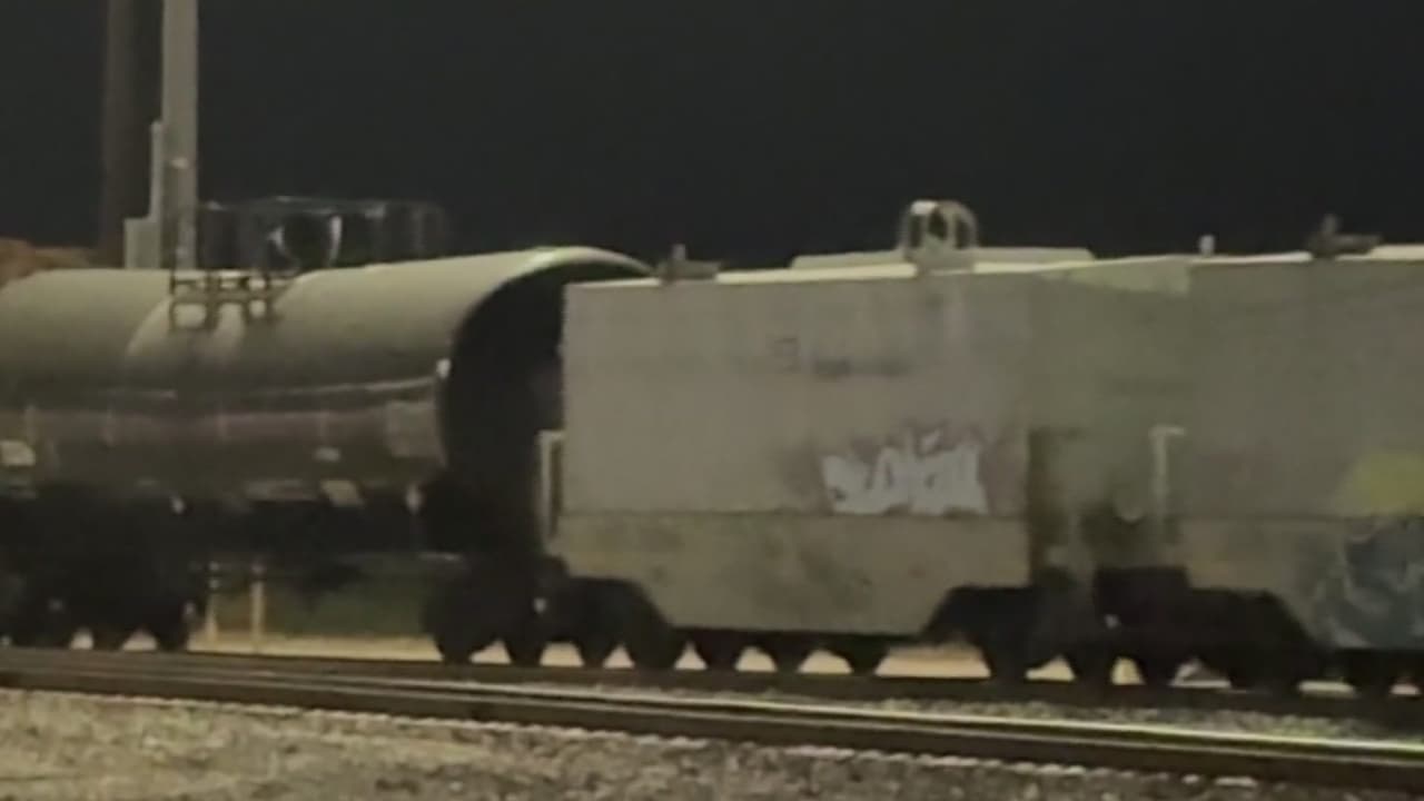 Así fue el recorrido del tren en el que viajaban 6 migrantes hallados muertos en Laredo, Texas