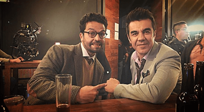 Mario Alberto Monroy, como Daniela Luján, también es actor de teatro y televisión. Actualmente participa en la telenovela Como Tú No Hay 2 junto a Adrián Uribe.