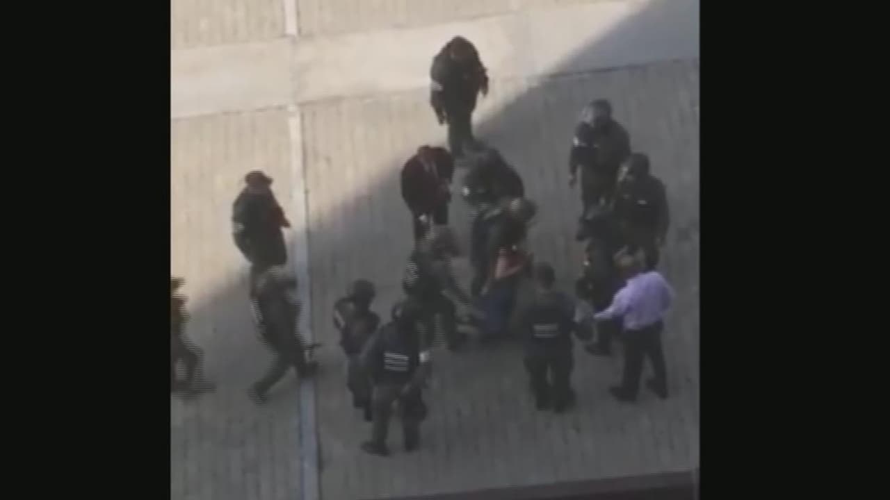 Univision correspondent assaulted in Venezuela as political crisis deepens