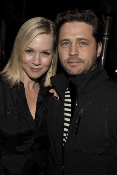 Estuvo apoyando a Garth durante el lanzamiento de la nueva serie, '90210', aunque él nunca aceptó salir otra vez.