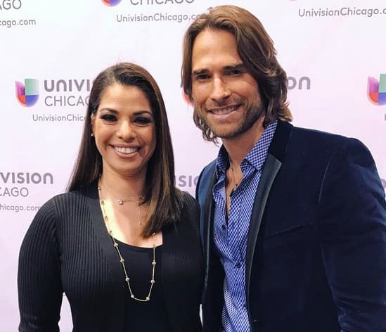 Él que iluminó el escenario fue Sebastián Rulli, quien sorprendió por su sencillez.