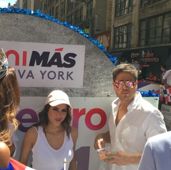 Ela y Daniel acudieron al desfile que la comunidad de República Dominicana realizó en la gran manzana.