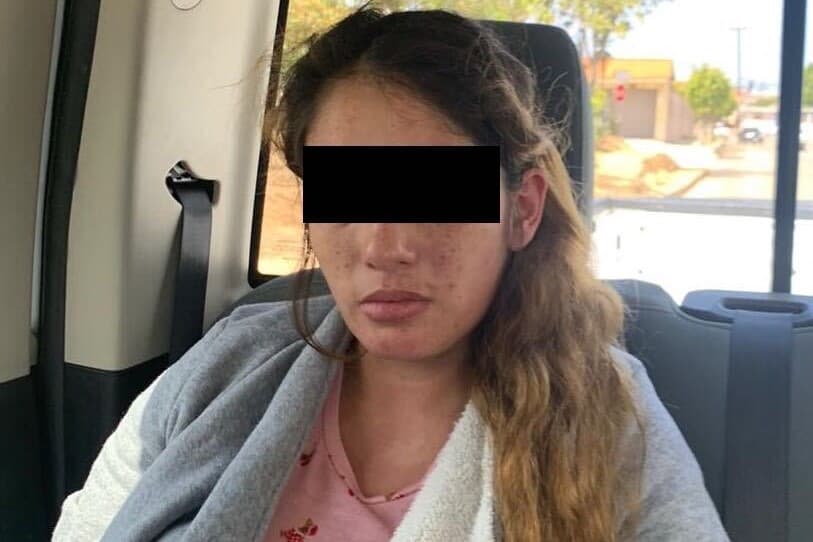 Mónica 'N', alias 'La Moni', es "una sicaria del Cartel de Sinaloa" en Tijuana, según las autoridades.