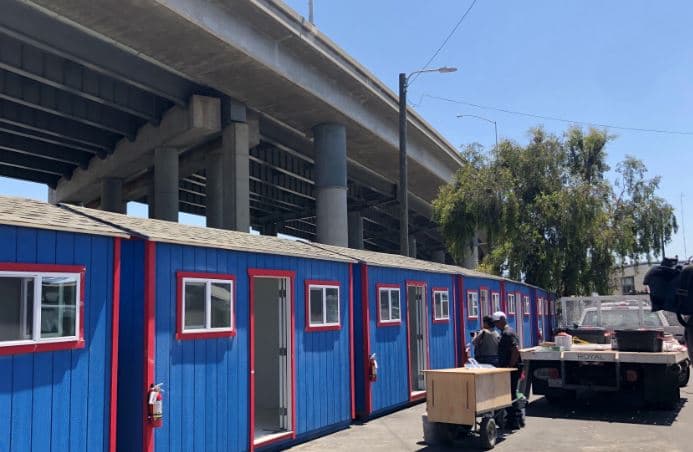 Alistan nuevo campamento para desamparados en Oakland; su operación costará $1.7 millones al año