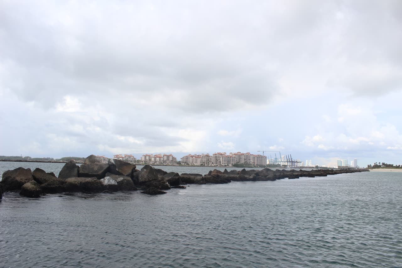 The 32-foot center console SeaVee boat, named "Kaught Looking," was traveling at 65.7 miles per hour, at "full open throttle," when it smashed into a rock jetty at the entrance to Miami's port, the investigation found.