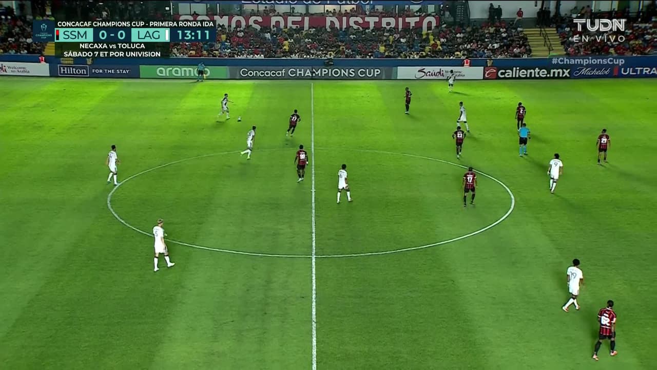 ¡TIRO ATAJADO! disparo por Matheus Nascimento.