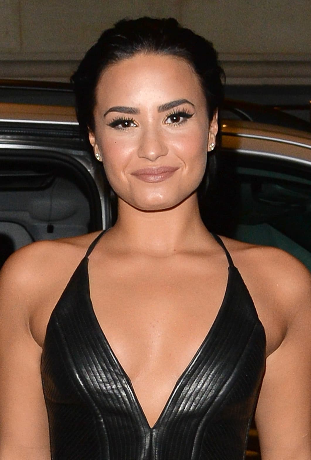 Con su sexy figura logra conquistar a todos aquellos que no pueden quitarle la mirada.