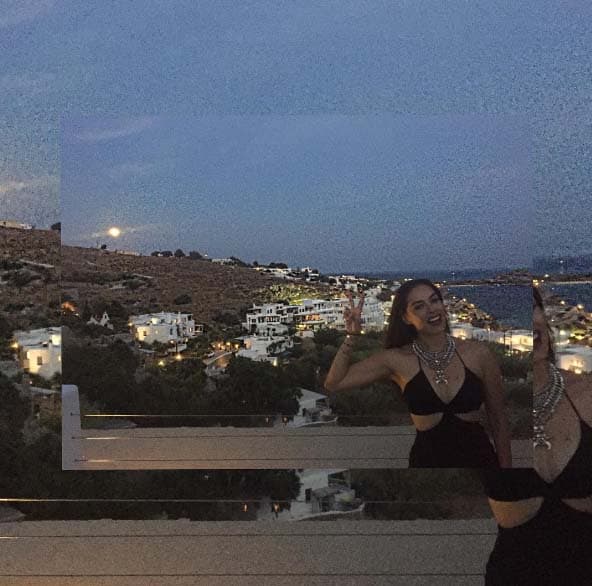 Galilea Montijo siempre la pasa increíble en Mykonos. La pequeña isla en Grecia tiene unas hermosas playas y su vida nocturna le encanta a Gali.