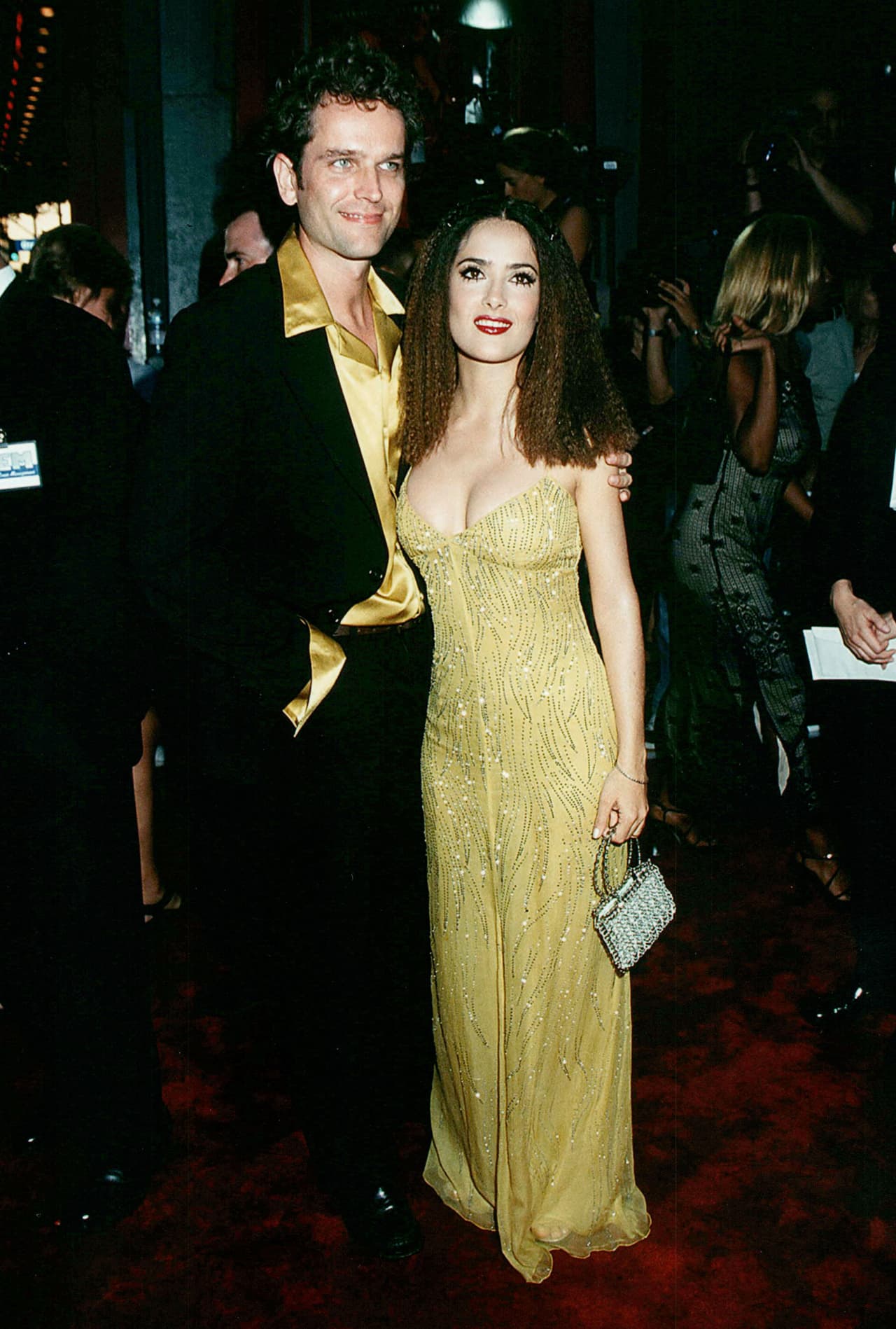 Salma filmaba la película 'El Jorobado', a finales de 1997, cuando conoció al actor inglés, con quien mantuvo una relación estable hasta septiembre de 1999.