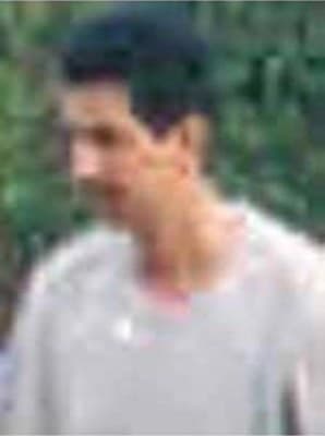 Armando Vargas es buscado por su presunta participación en un cartel de Chicago. Vargas, quien también es conocido como Armando De La Mora, traficaba drogas y realizaba actividades relacionadas con lavado de dinero.