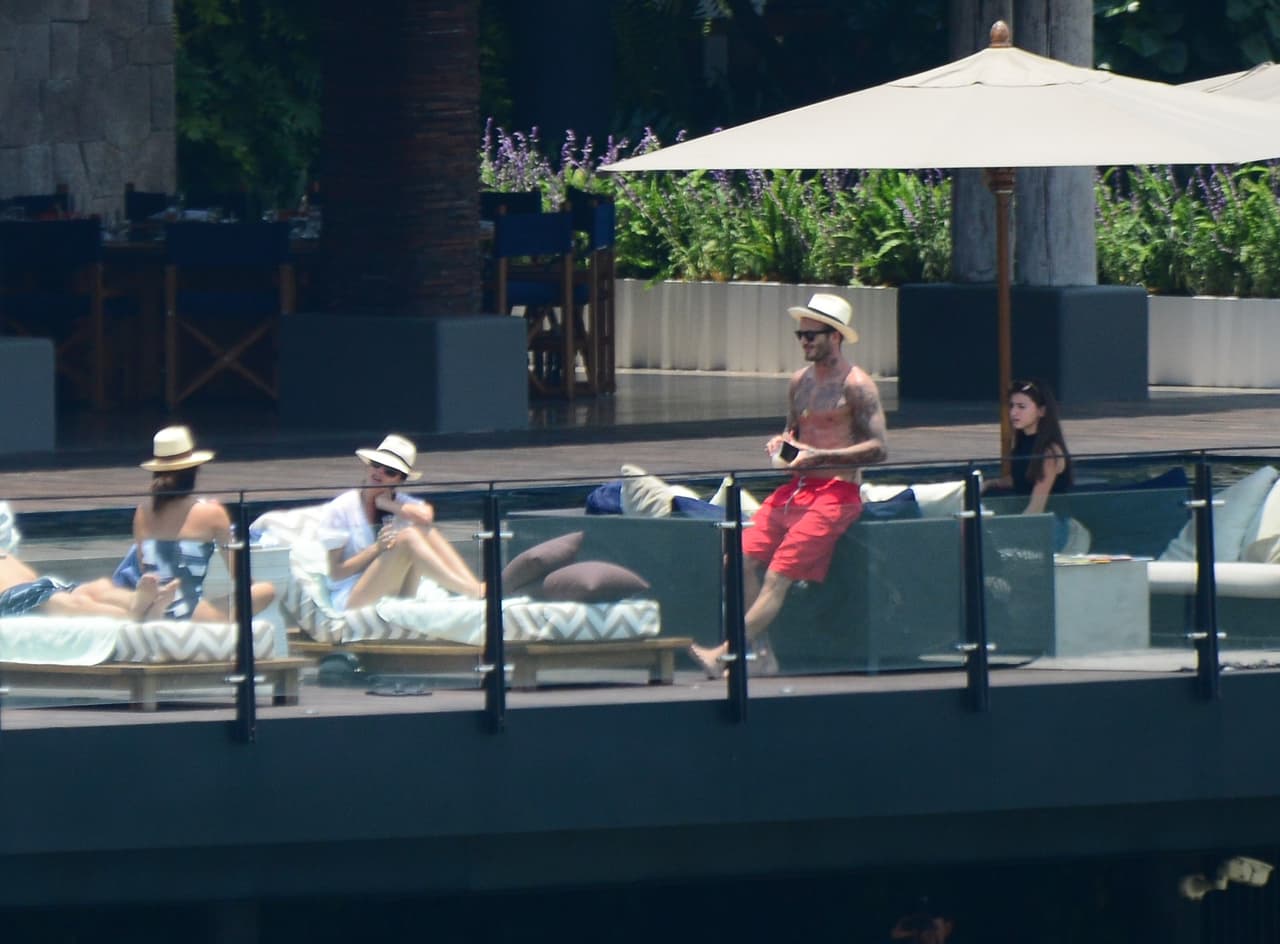 Pero Eva no fue la única que disfrutó del sol.