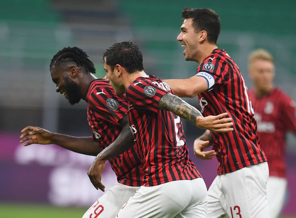 Milan 3-1 Parma | Kurtic (44’) adelantó a los visitantes. Kessie (55’) empató, Romagnoli (59’) dio la vuelta y Calhanoglu (77’) marcó el tercero para Milan.