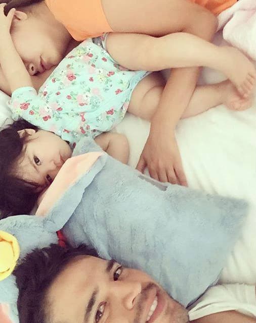 Ana Patricia: "Así amanece esta Mamá. #HappyMothersDay ". Mayo 8, 2016)