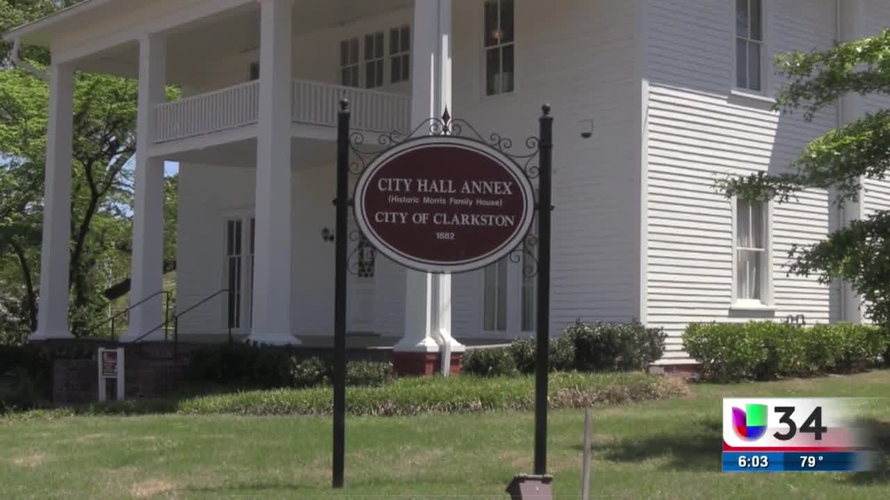 Clarkston es una ciudad de unos 13,000 habitantes localizada unas 12 millas al este de Atlanta, Georgia.