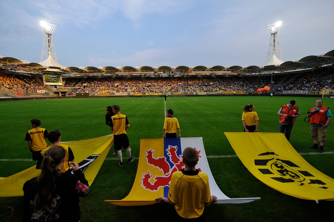 Mauricio García de la Vega incursionó en el mundo del futbol en el 2001, cuando fundó su agencia promotora ‘Iconstar’; fue representantes de figuras como Claudio Suárez y Oswaldo Sánchez.