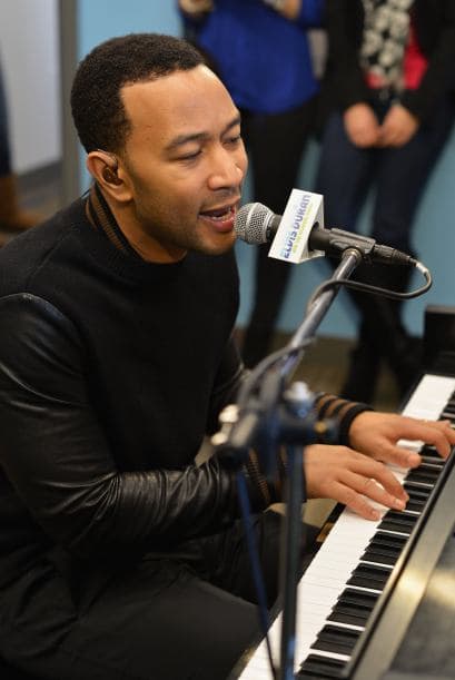Abril 9- John Legend: El cantante de música R & B se presenta en el Chicago Theater en su gira que incluye un cuarteto de cuerdas que promete un ambiente íntimo y acústico.