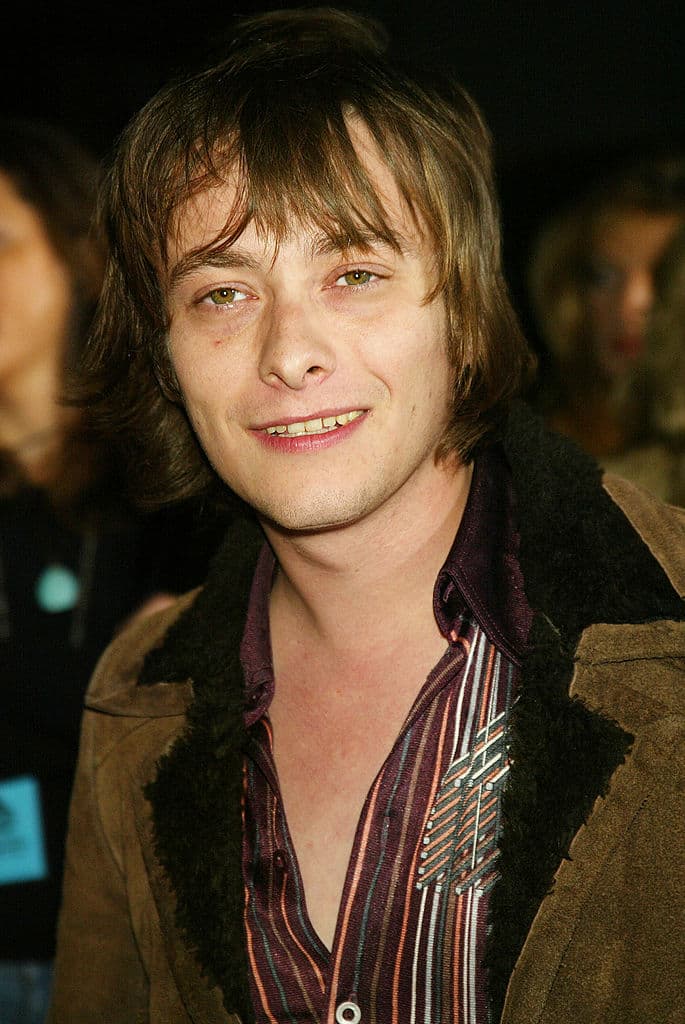 En una entrevista para Dailymail realizada el pasado 12 de julio de 2022, Furlong expresó cómo vivió su adicción. "Nunca fui un adolescente normal. Estaba casi destinado a (la adicción a las drogas). Cuando estaba drogado, tenía camaradería con otras personas. Solo bebiendo y festejando. De repente, sentí que estaba con gente y que encajaba de alguna manera. Así empezó".