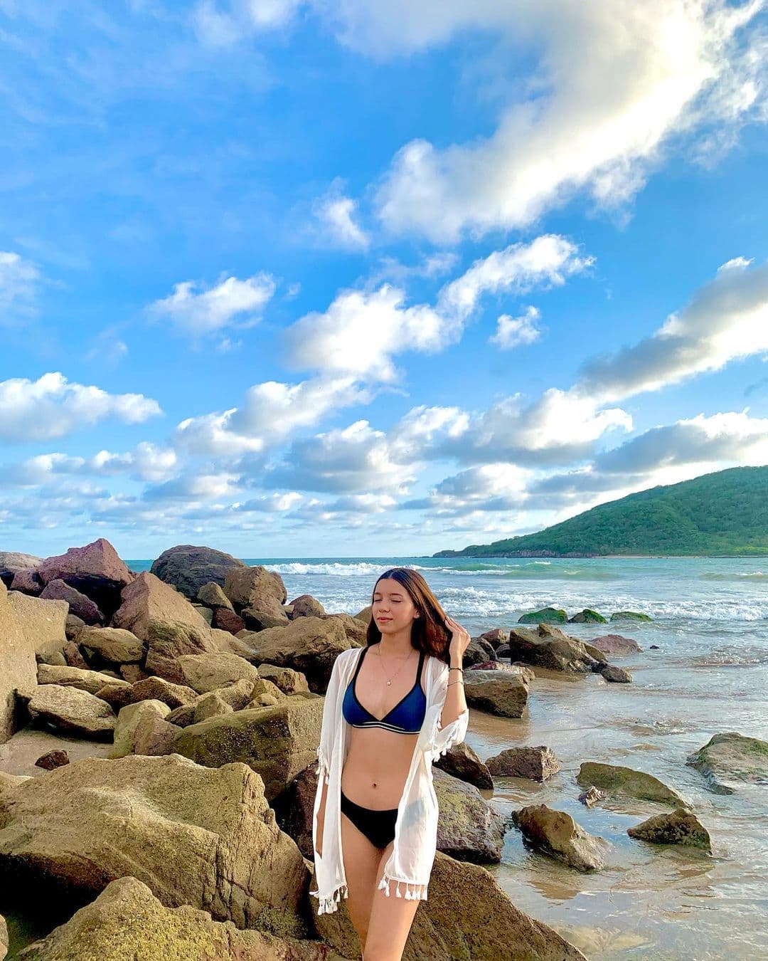 Se indica que "extraoficialmente" entró al mar bajo el influjo del alcohol junto a otras dos personas más.
<br>