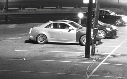 Las autoridades también buscan dar con los asesinos de
<b> Luis Escobedo Flores</b>, quien murió el 31 de julio tras un asalto a mano armada.