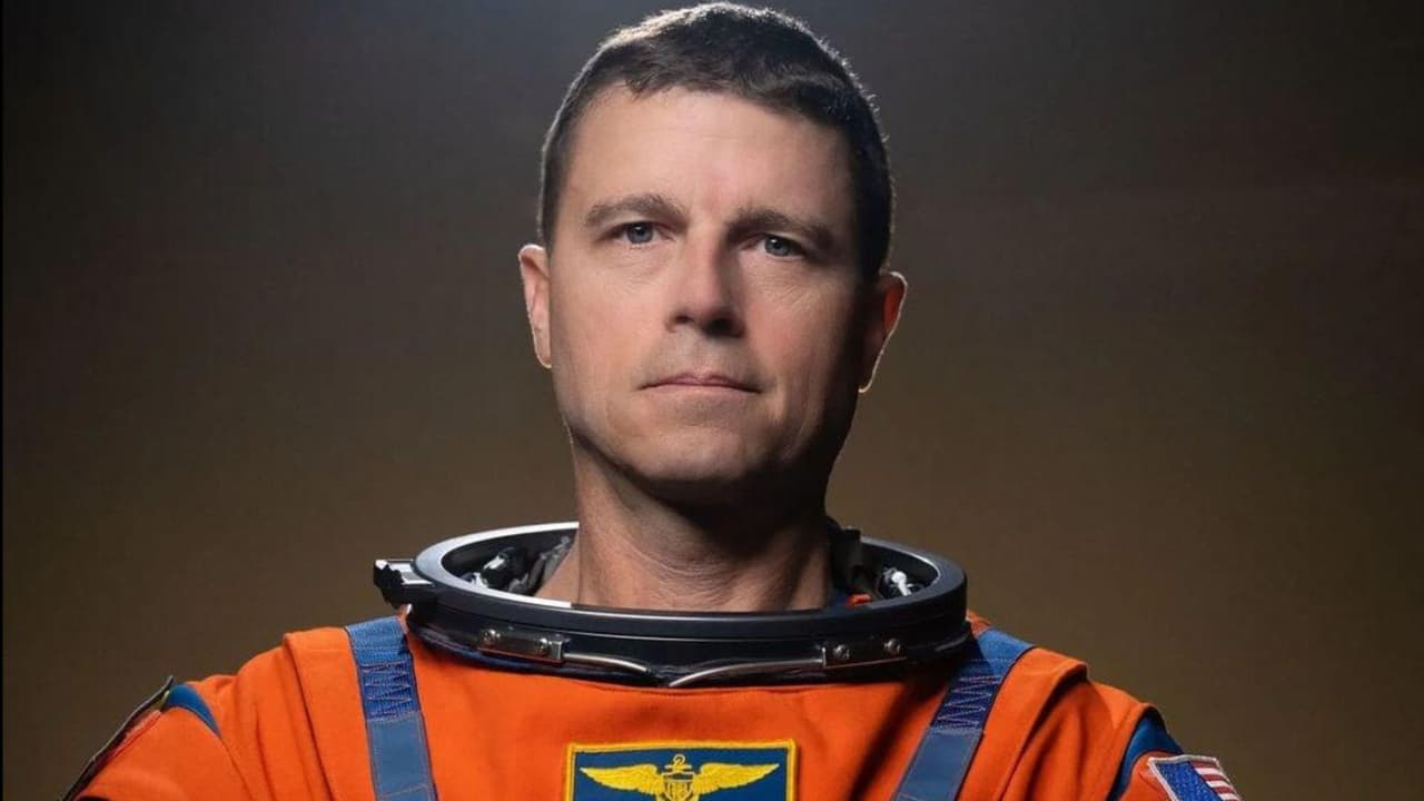 Retrato oficial de Reid Wiseman como comandante de Artemis II, seleccionado por la NASA para liderar el regreso humano a las inmediaciones de la Luna tras más de cinco décadas.