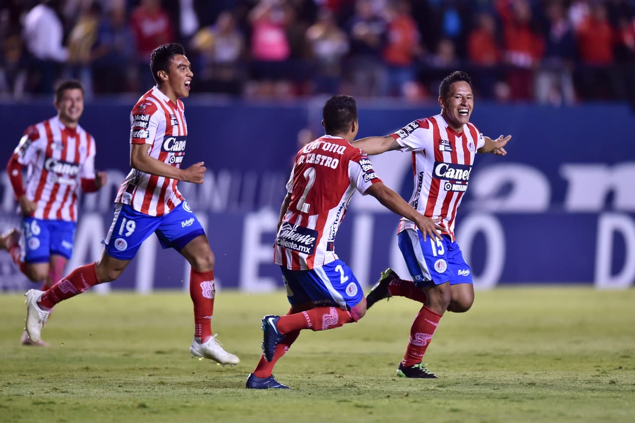 Jorge Alberto Sánchez se encargó de poner el 3-0 en favor de los potosinos que dirige Alfonso Sosa y poniendo prácticamente un pie en la Final del torneo, a falta de la Vuelta en Cancún, claro está.