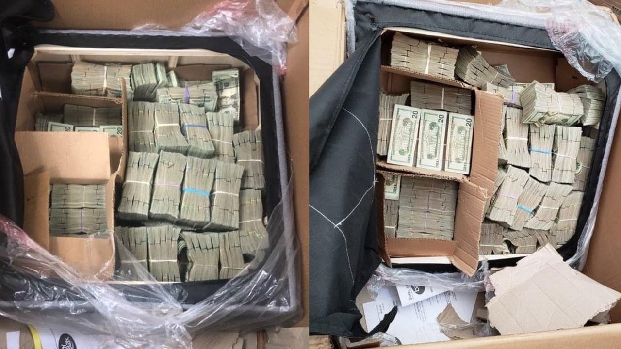 Los oficiales de Aduanas y Protección Fronteriza (CBP) decomisan $491,280 en el Aeropuerto Internacional de Miami.