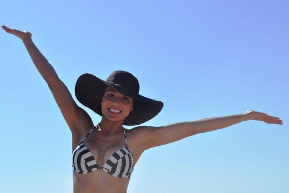 Las chicas de Nuestra Belleza Latina se escaparon a la playa y deleitaron a los caballeros con sus espectaculares curvas latinas.