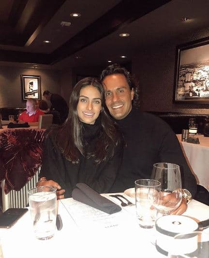 "Tuve algo increíble, pero
<b> <a href="https://www.univision.com/famosos/renata-notni-regresa-a-la-solteria-termino-con-su-novio-luego-de-dos-anos-de-relacion-fotos" target="_blank">hay que saber cuándo continuar</a></b>, cuándo no", advirtió la actriz de 25 años. 
<br>