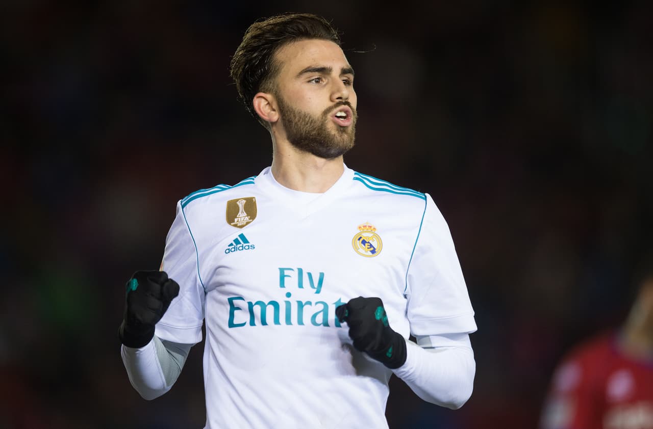 Contrario a Borja Mayoral, delantero de área. Podría salir en préstamo una vez más después de jugar poco la pasada temporada. Su último préstamo fue al Wolfsburgo.