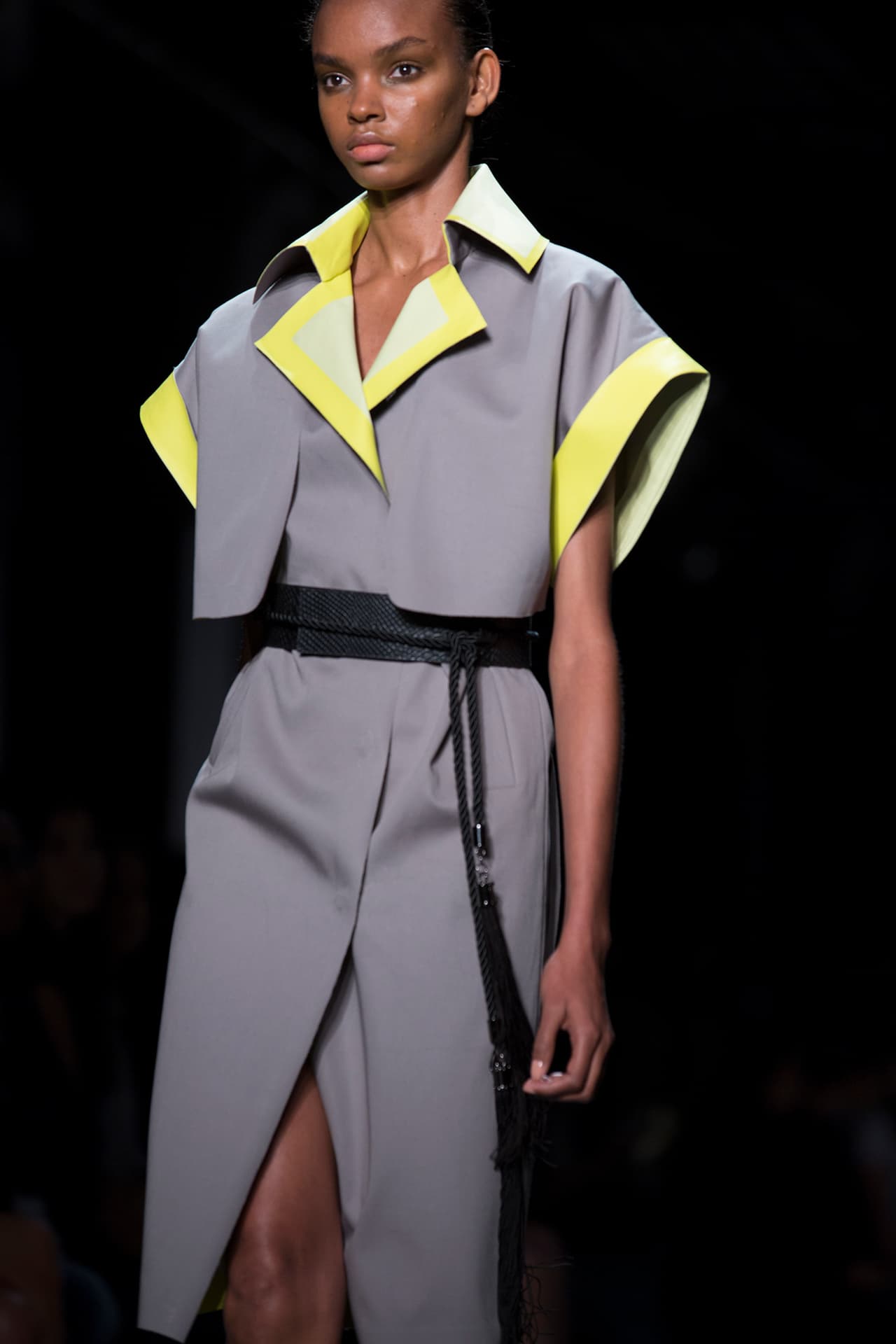 La colección de Taoray Wang se presentó en la semana de la moda de Nueva York con gran éxito. La firma fusiona la cultura asiática con la moda de Europa y América, es elegante con un atractivo global. Diseñador Taoray Wang. NYFW, Spring/Summer 2016 - 14/09/2015.