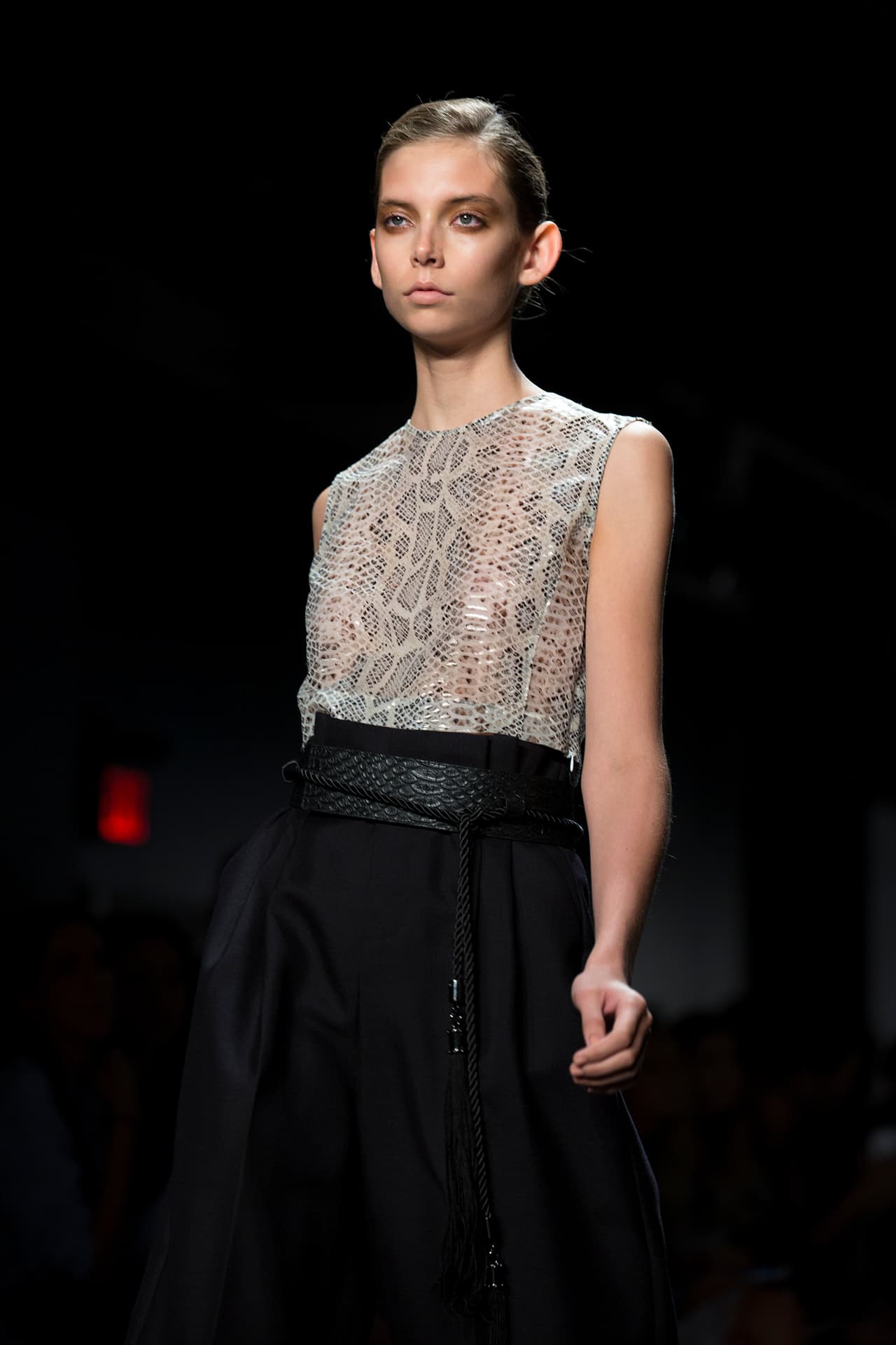 La colección de Taoray Wang se presentó en la semana de la moda de Nueva York con gran éxito. La firma fusiona la cultura asiática con la moda de Europa y América, es elegante con un atractivo global. Diseñador Taoray Wang. NYFW, Spring/Summer 2016 - 14/09/2015.