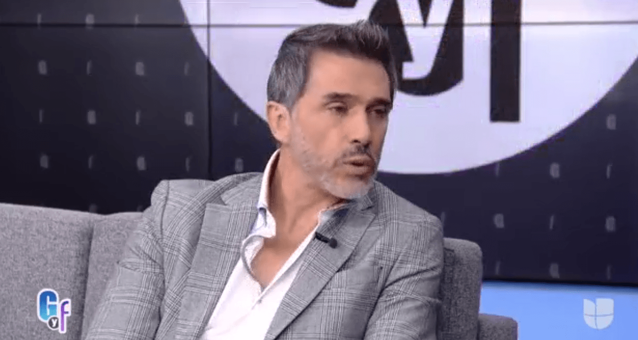 "Se han dicho muchas cosas. Yo en su momento haré una conferencia de prensa para aclarar todo este tema de las regalías para poderlo exponer. A mí me parece que no es el momento de tocar esos temas", comentó el actor mexicano.
