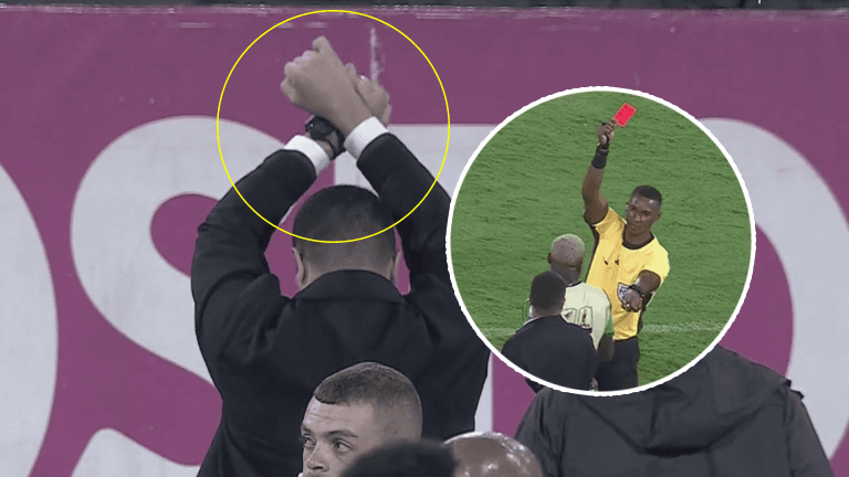 ¡No te lo creo! Vuelven a expulsar a Efraín Juárez en Colombia 