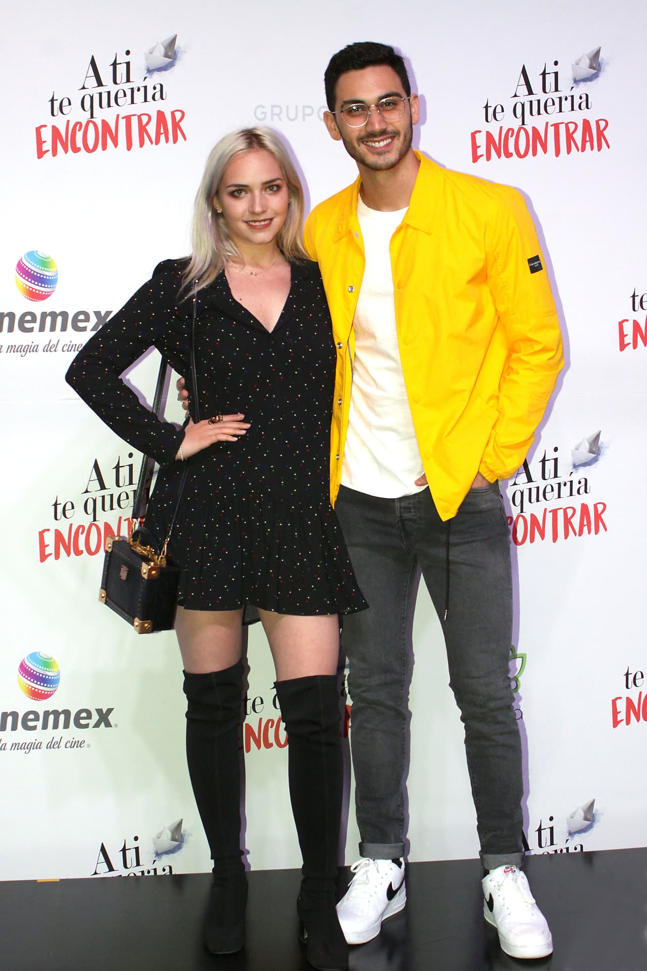 Alejandro Speitzer y Minnie West mantuvieron una larga relación de más de cinco años. En 2015 fundaron juntos la productora Wetzer Films.