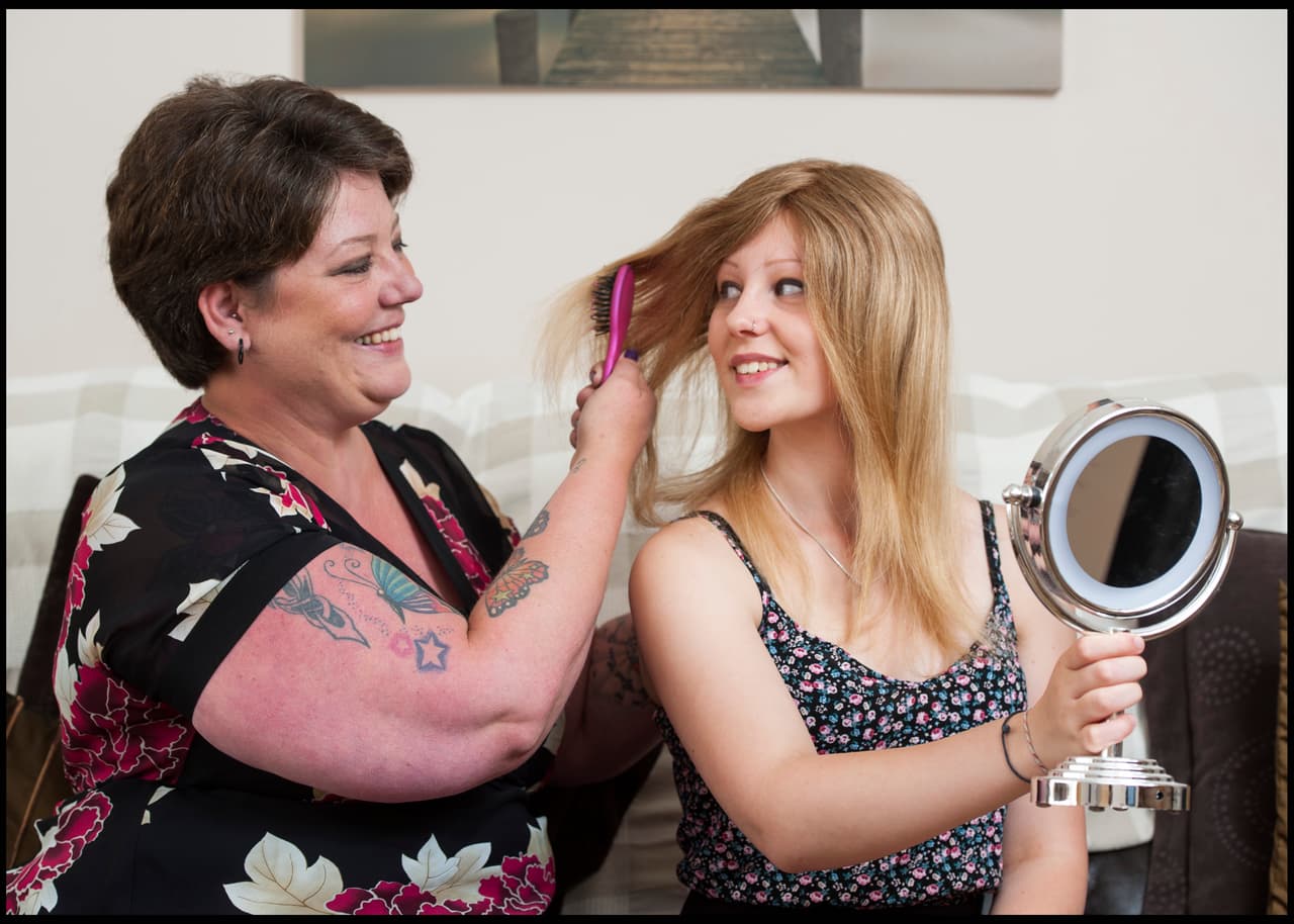 Gracias al amor de madre e hija, ambas ahora tienen el cabello envidiable.
