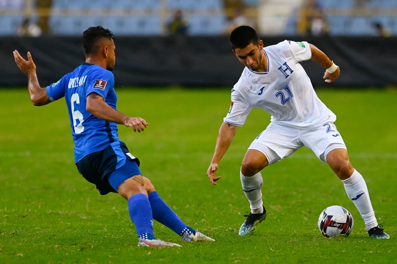 El Salvador no pudo aprovechar la localía y tuvo que conformarse con el empate ante la Selección de Honduras.