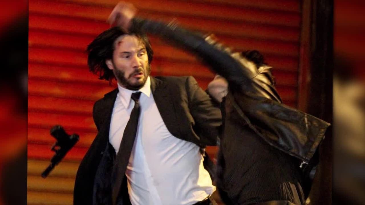 Keanu Reeves en escena de acción